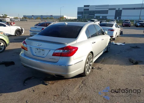 2012 Hyundai Genesis 4.6 z USA, uszkodzony, nr VIN KMHGC4DF4CU166106